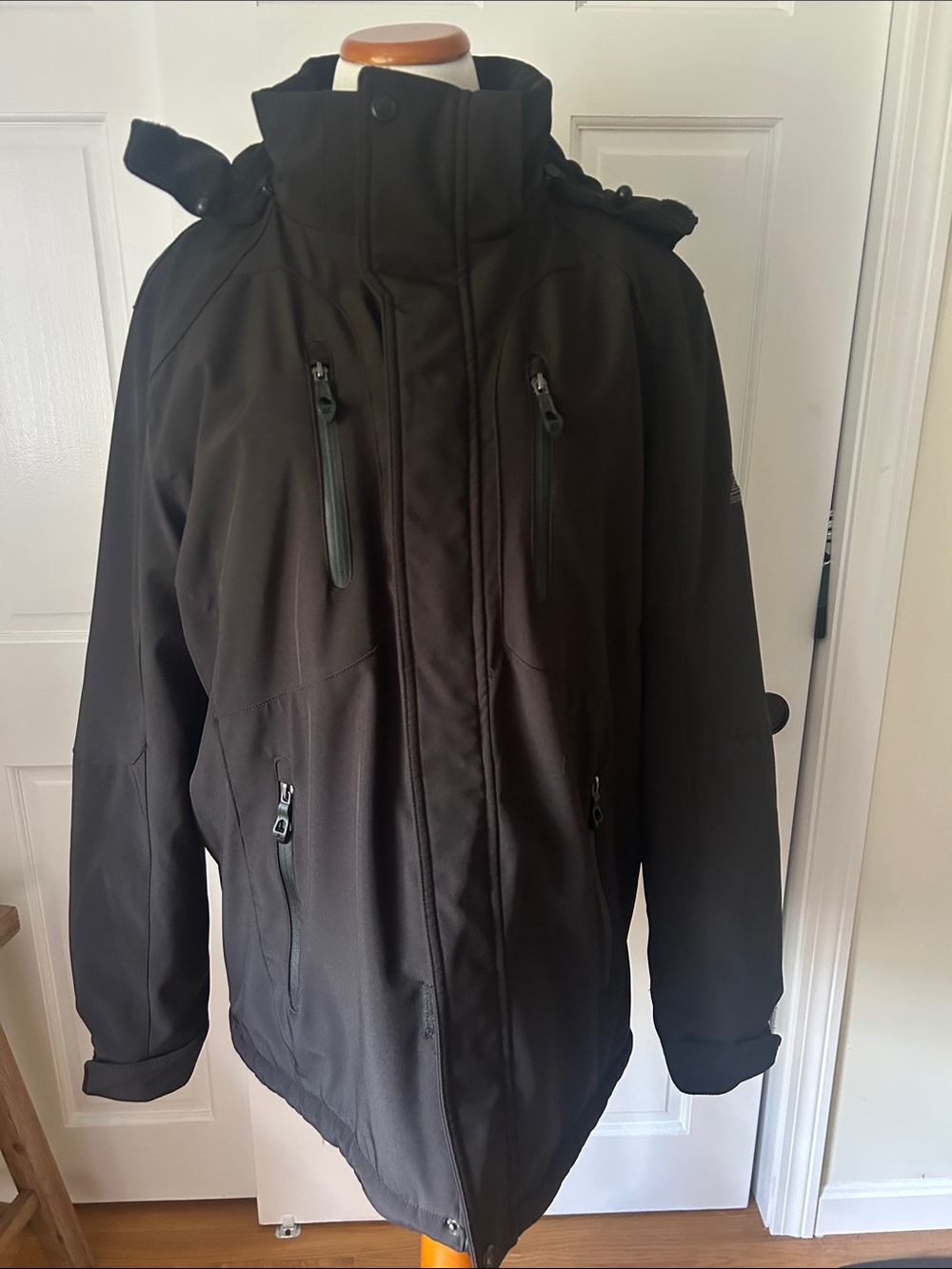 ZeroXposur Black Hooded Ski Jacket mid weight with removable hood